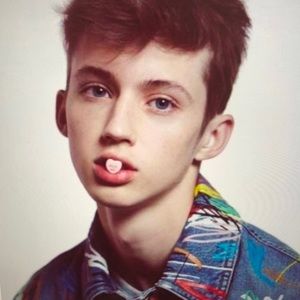 Meet your Posher, Arthur